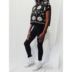 Old Navy Cropped Sweater
